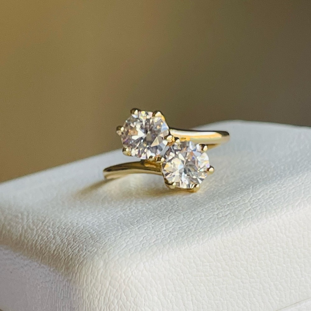 Romantic Gold Toi et Moi Double Crystal Ring size 6